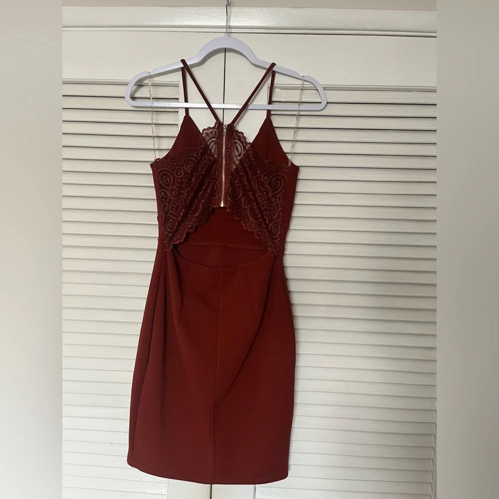 Lace back Rust Mini Dress size S - Picture 2 of 3